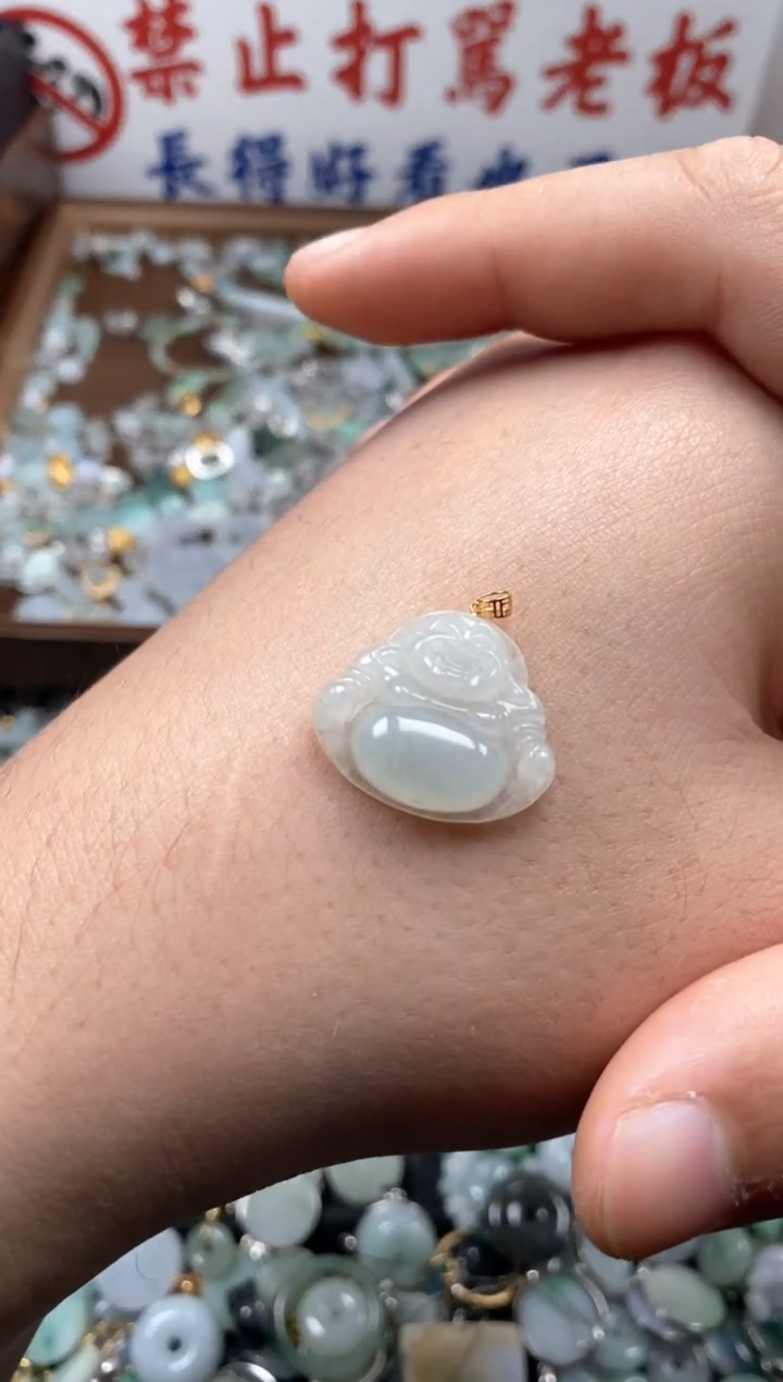 【闪购商品】翡翠颈饰未镶嵌哥哥