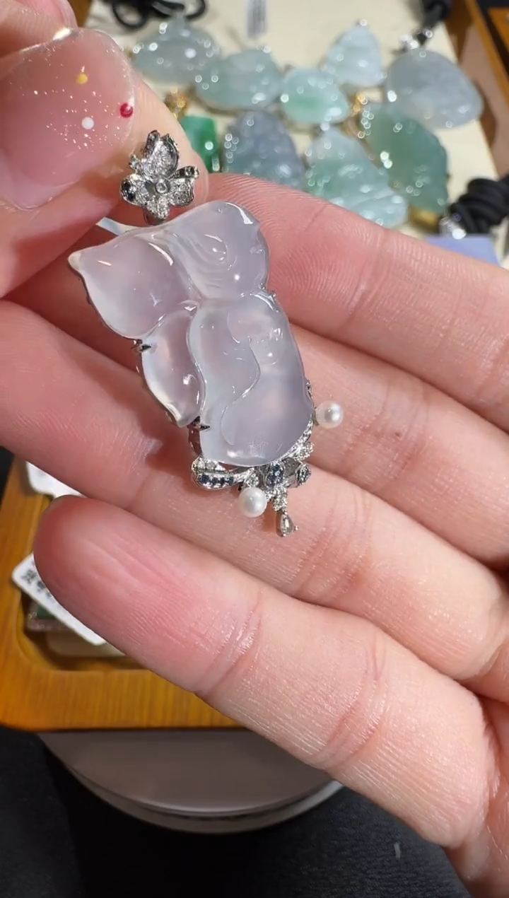 【闪购商品】翡翠吊坠(不含链)18K金镶嵌【源头工厂】宝石钻石镶嵌