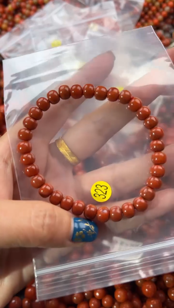 未镶嵌手串南红玛瑙7