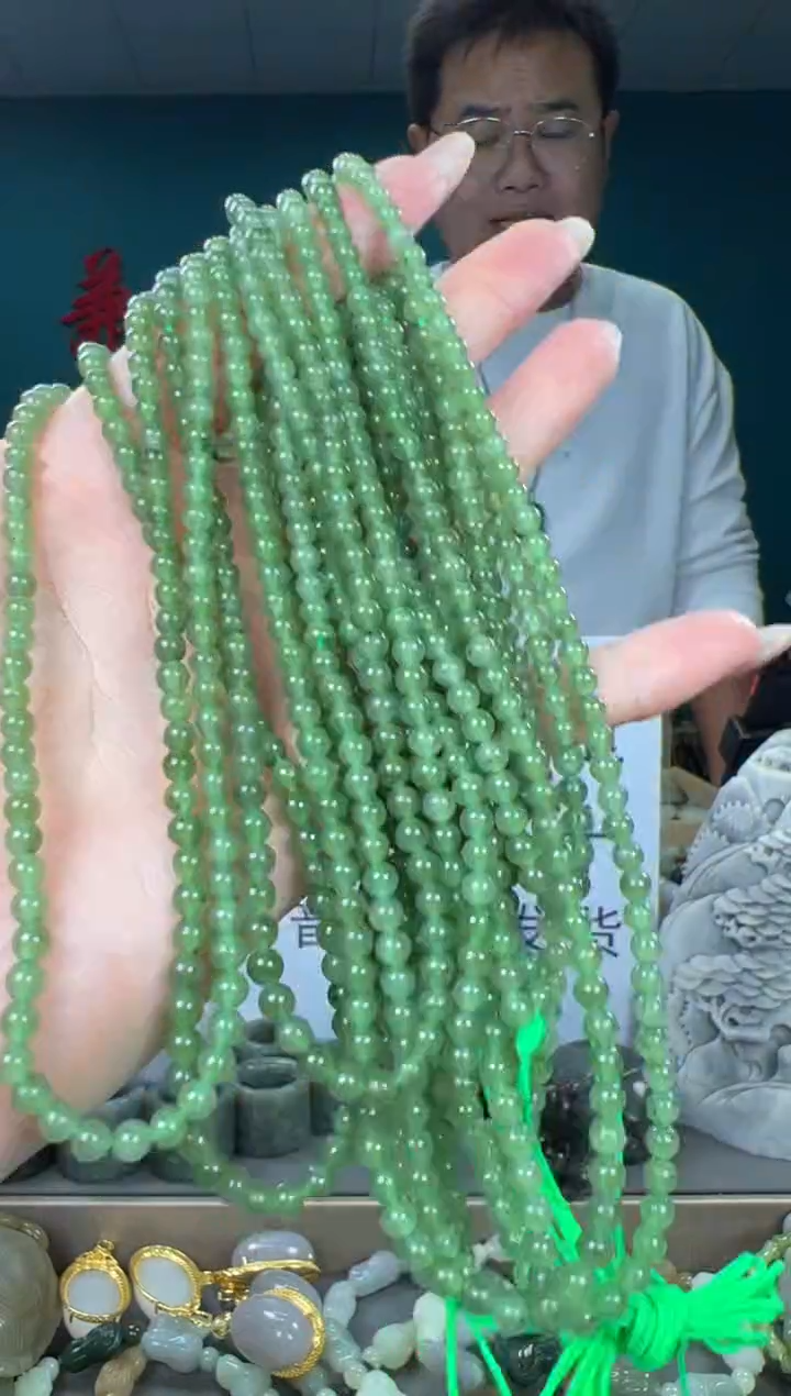 颈饰未镶嵌和田玉和田玉4多样性发货拍一发一