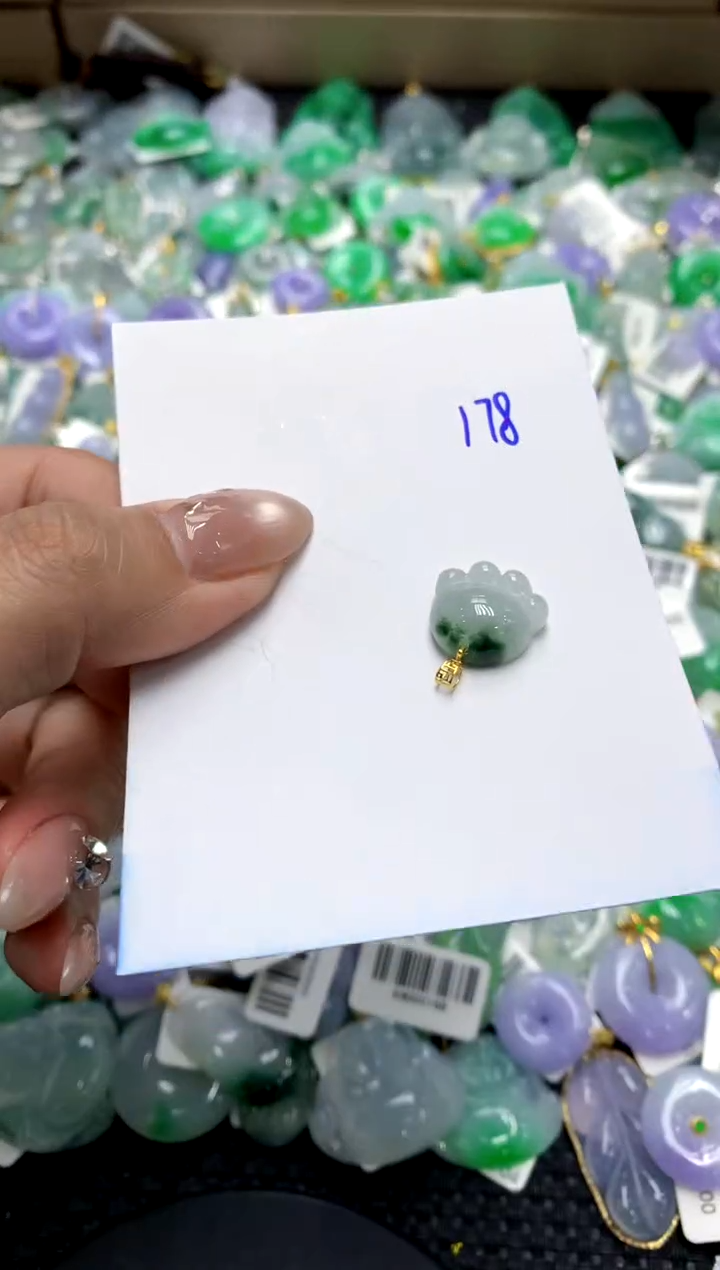 【闪购商品】翡翠颈饰18K金镶嵌111111111