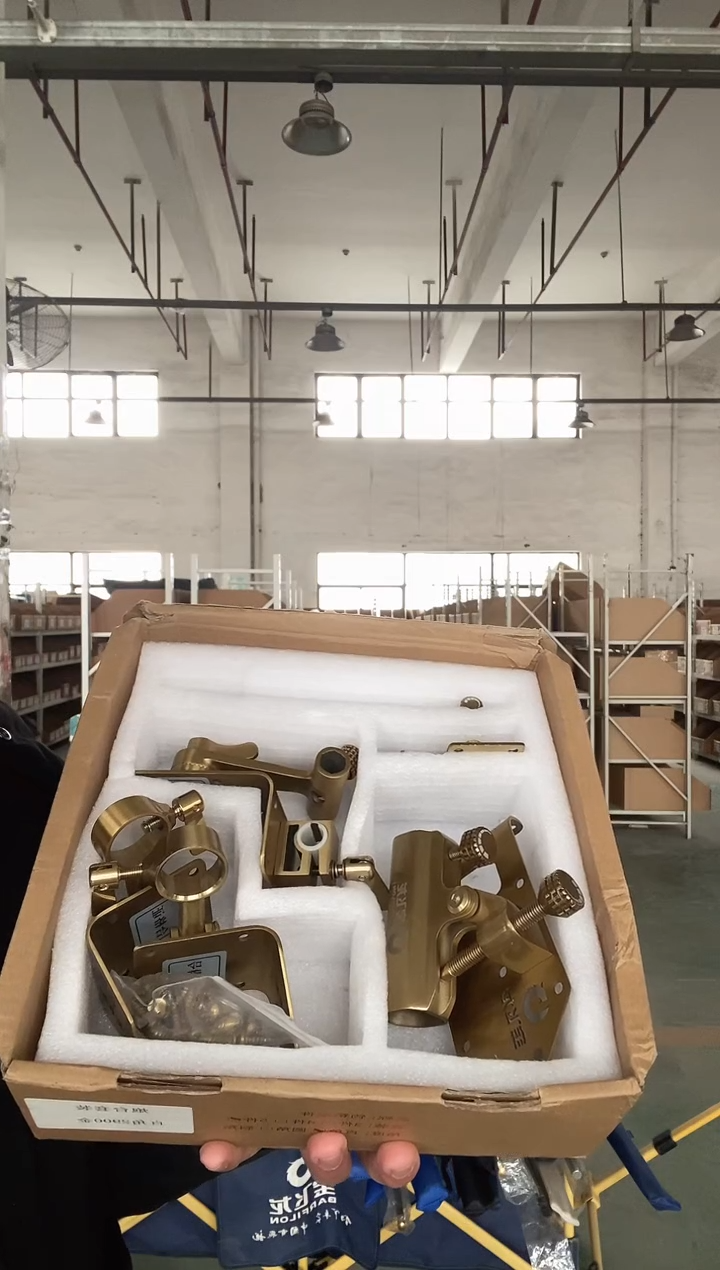  宝飞龙不锈钢钓箱配件【直角】金-炮台套装