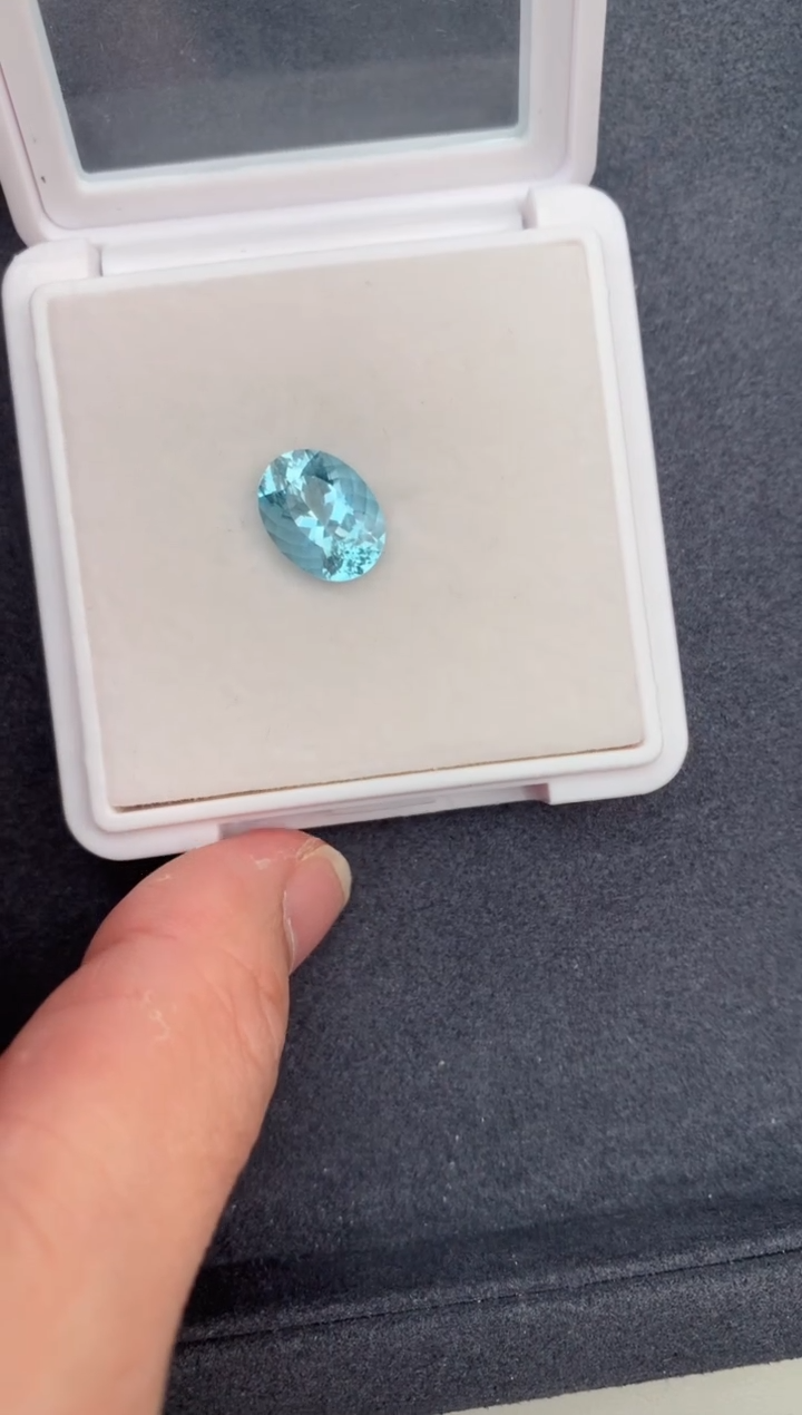 【闪购商品】海蓝宝石裸石未镶嵌3.9ct海蓝宝