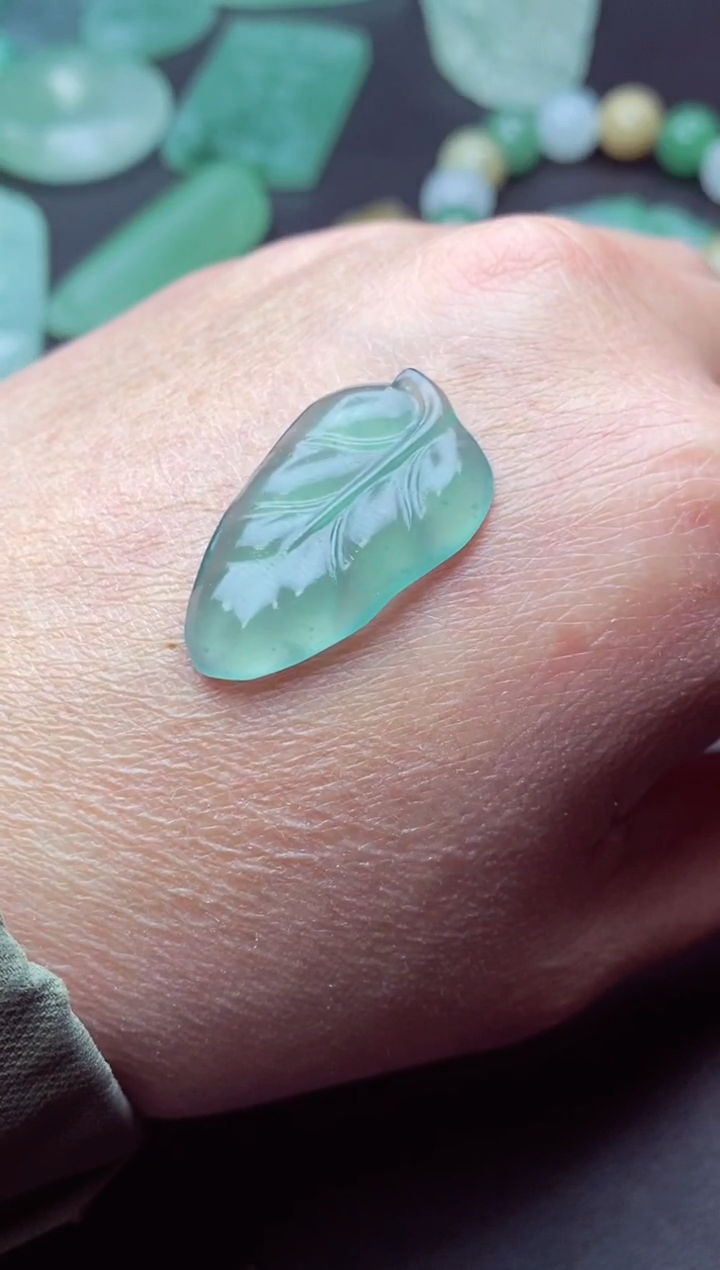 未镶嵌定制翡翠未镶嵌定制翡翠a货翡翠