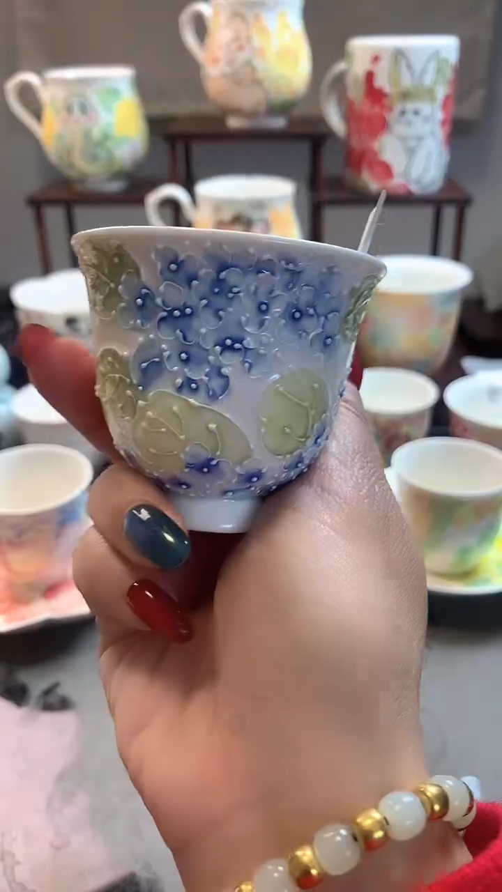 一味*手绘*铃兰花开