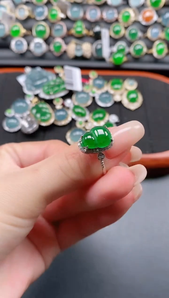 银S925镶嵌戒指翡翠1111