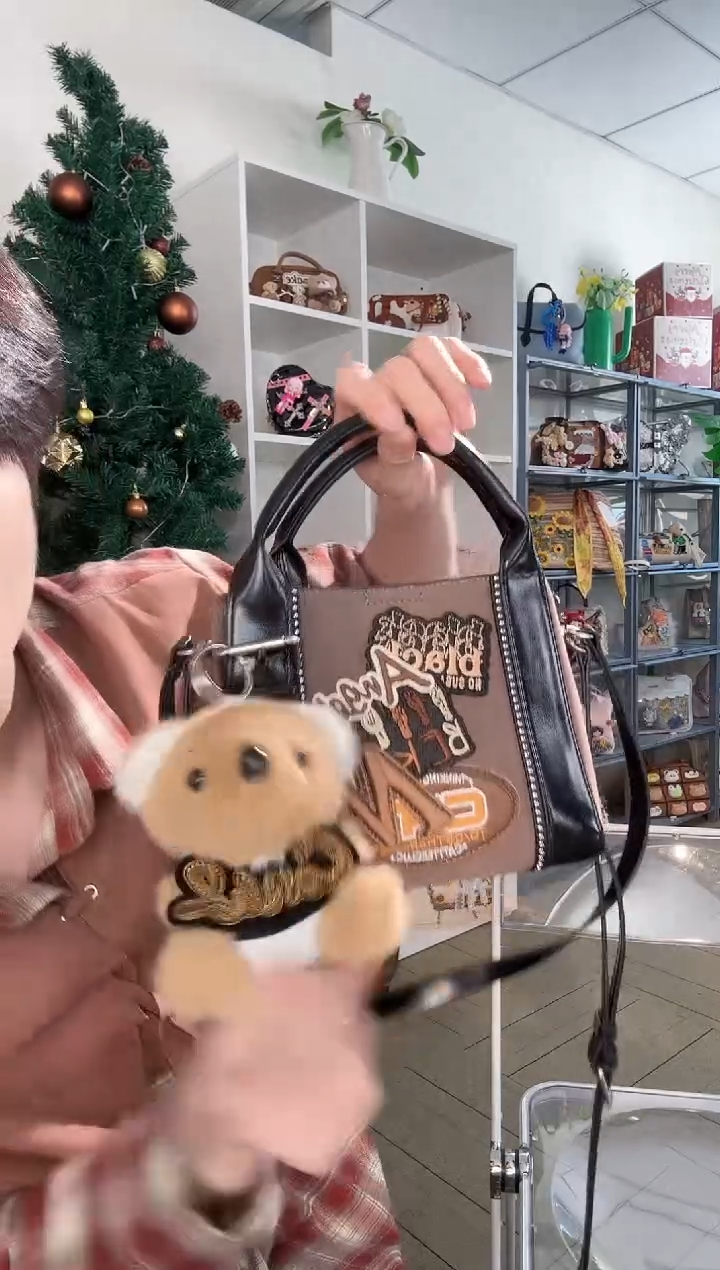 PU必灵手工潮包包