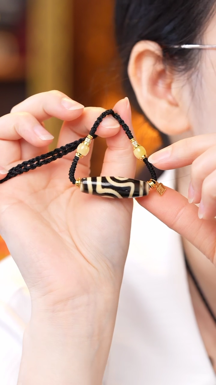 未镶嵌颈饰玛瑙/玉髓（覆膜）Z32669多样性发其一项链