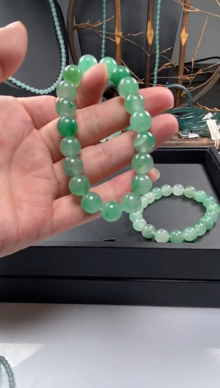 【闪购商品】石英质玉手链合金多样性发货手串