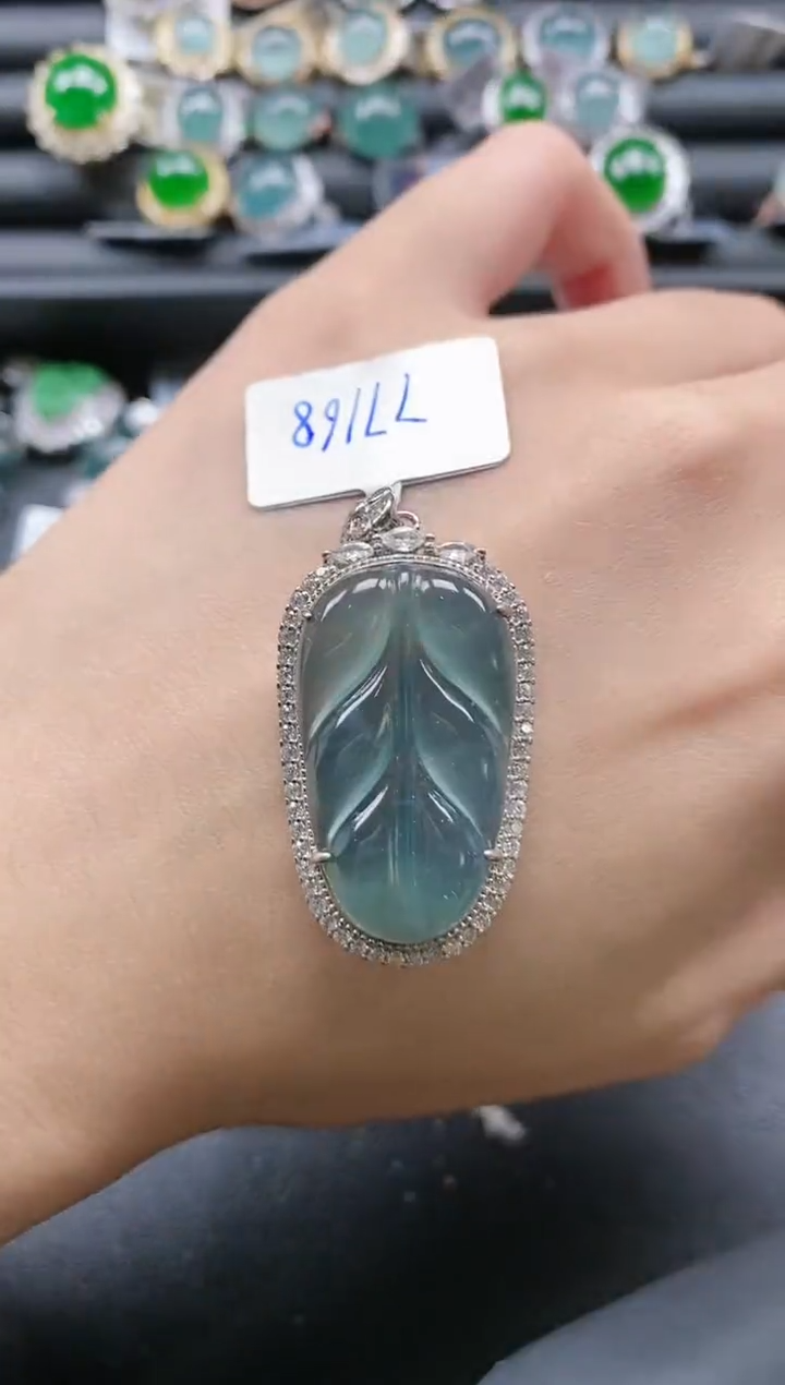 【闪购商品】翡翠戒指银S925镶嵌51511