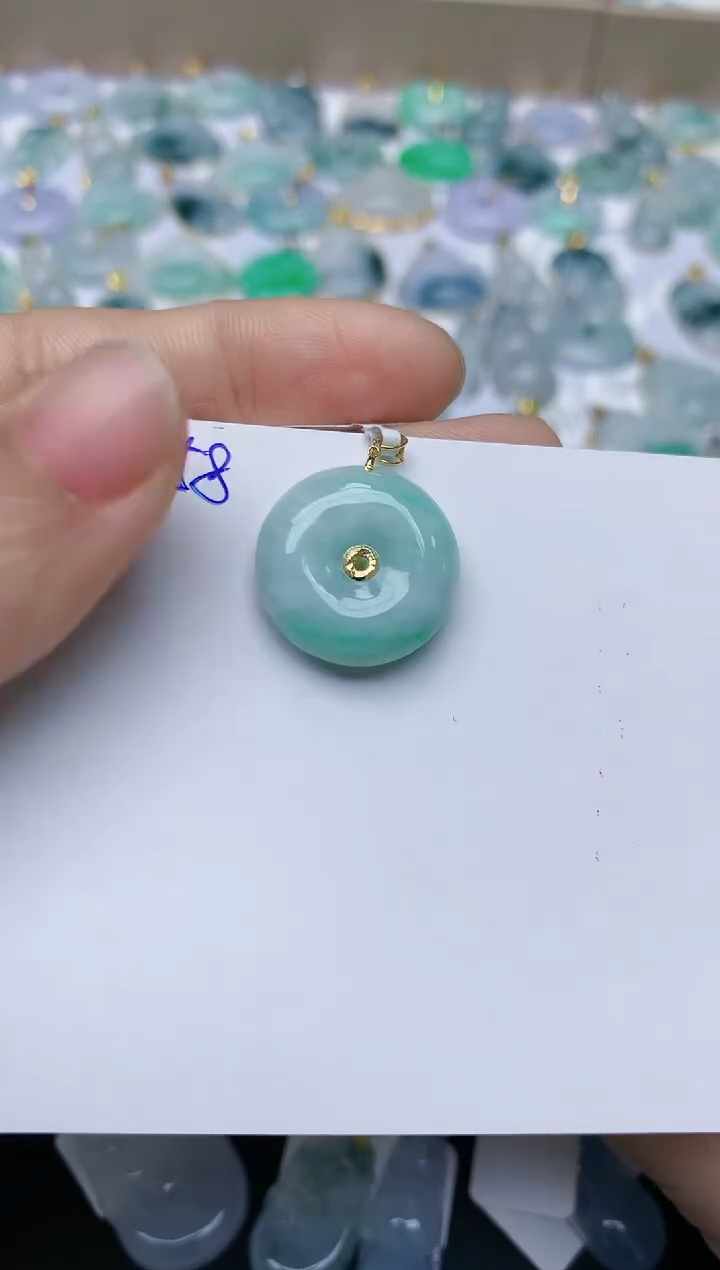 【闪购商品】翡翠颈饰18K金镶嵌天然翡翠A货    58