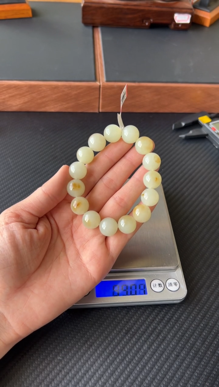 【闪购商品】和田玉手串未镶嵌且末金山微色差卡14S