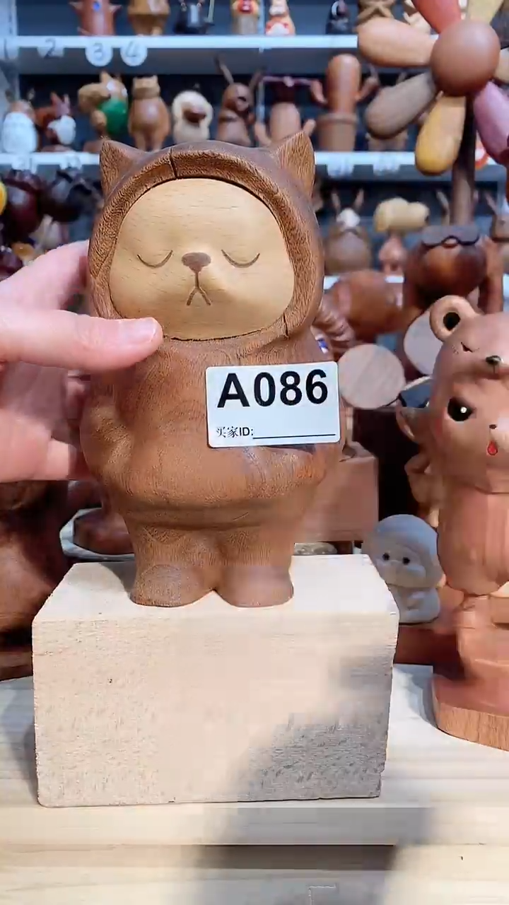 【闪购商品】香榧木木雕摆件可爱卡通