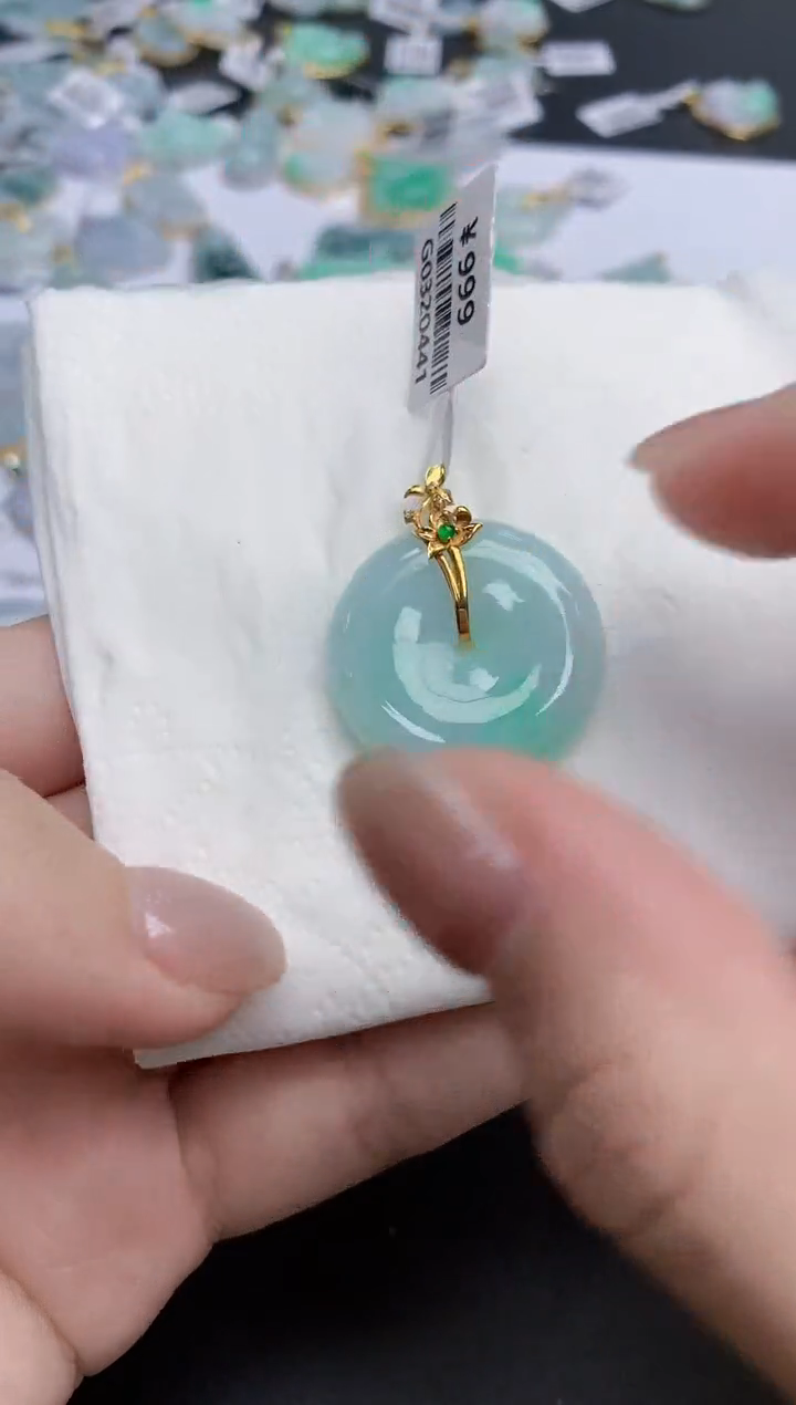 【闪购商品】翡翠颈饰18K金镶嵌天然缅甸翡翠A货