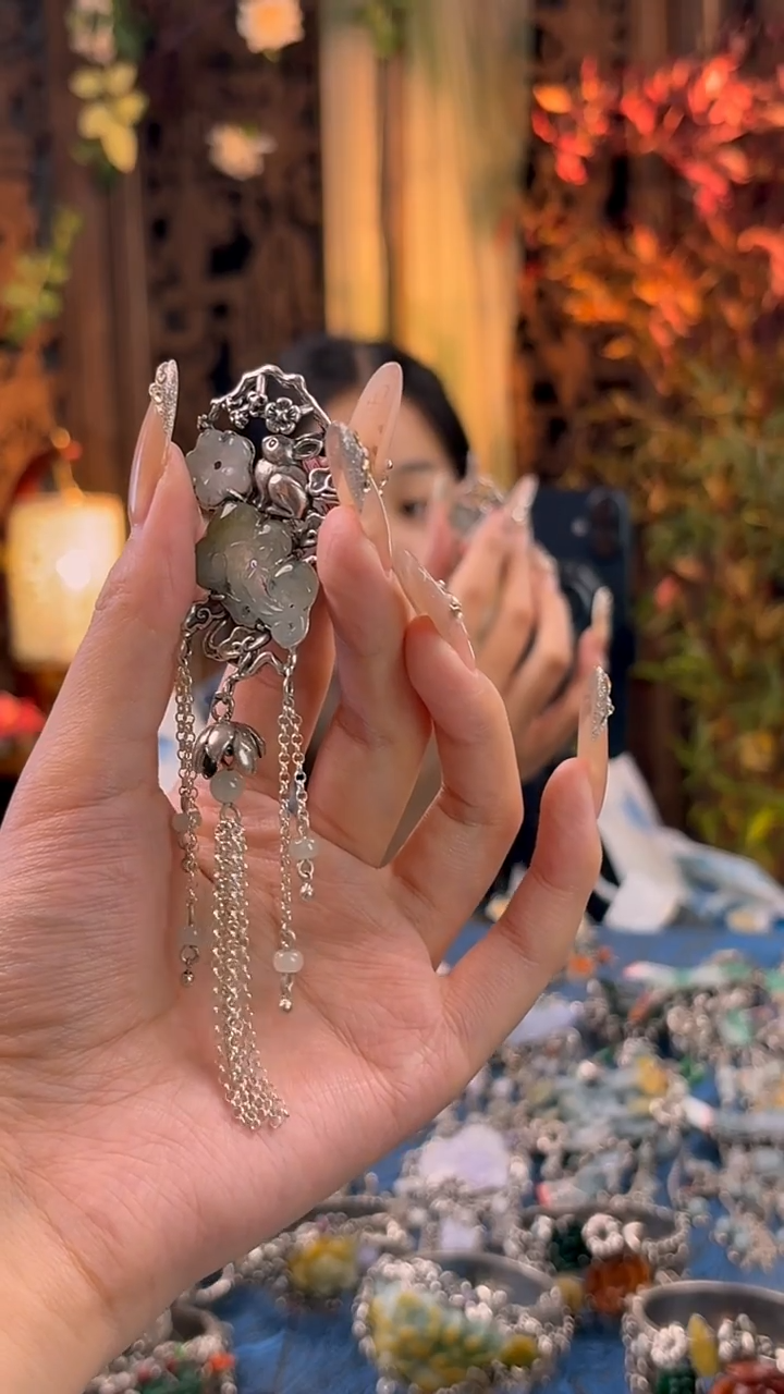 银S925镶嵌挂件翡翠胸针