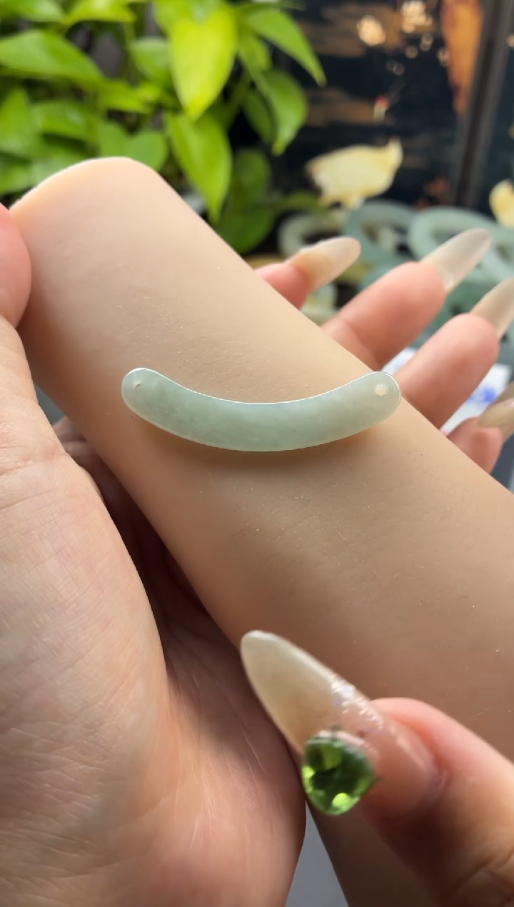 翡翠未镶嵌颈饰4号玉璜