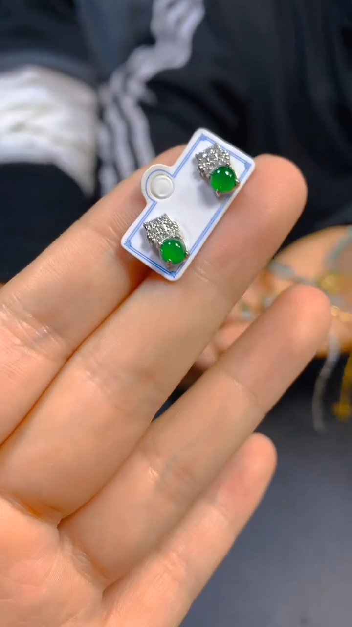 【闪购商品】翡翠耳饰未镶嵌0783296728多样性发一