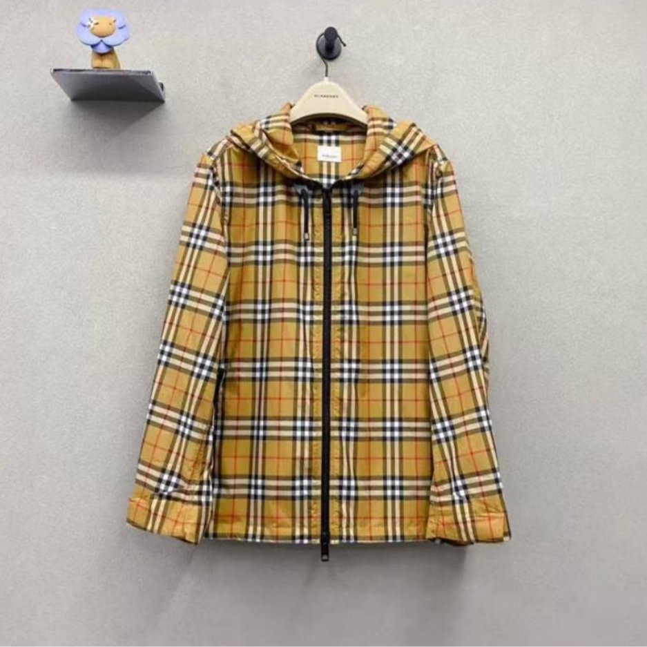 99新 BURBERRY/博柏利 海囤/巴宝莉外套/uk10码/hc79315