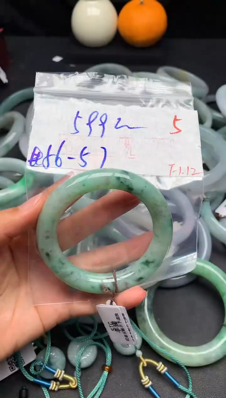 【闪购商品】定制翡翠未镶嵌毛货需精细抛光+多样性发货拍一发一