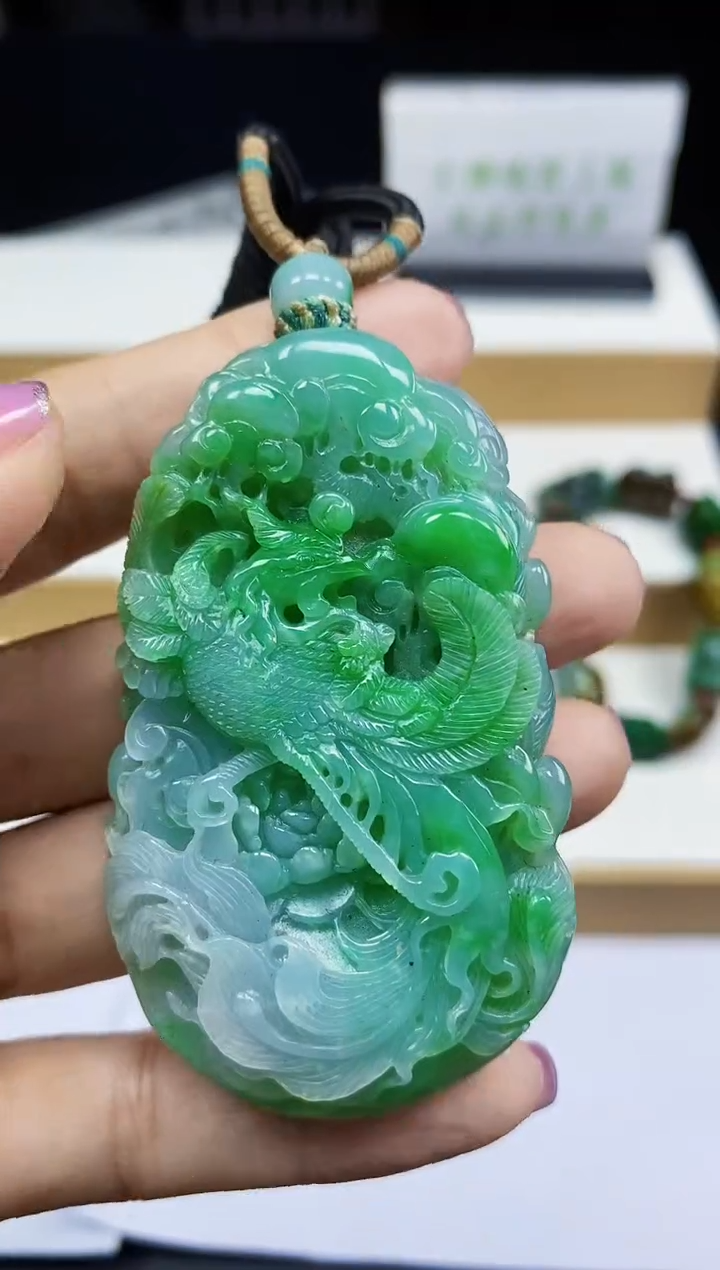 【闪购商品】定制翡翠未镶嵌翡翠A货