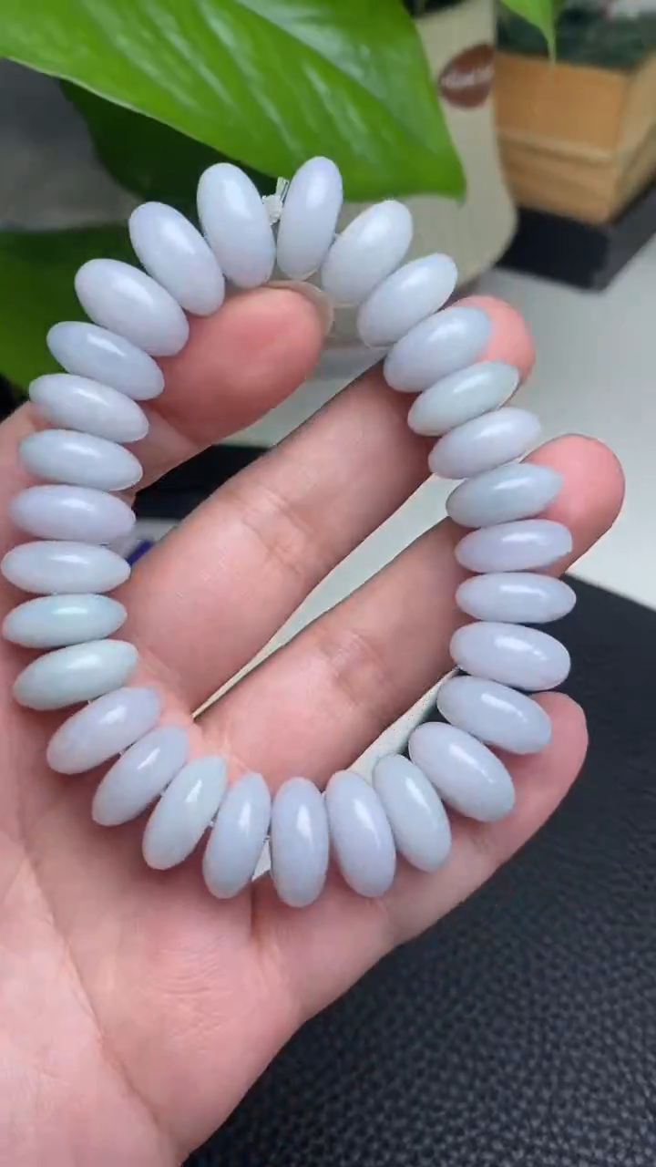 【闪购商品】翡翠挂件未镶嵌手串