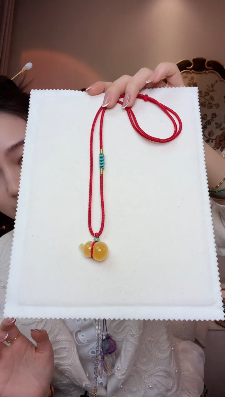 【闪购商品】蜜蜡颈饰未镶嵌小葫芦吊坠