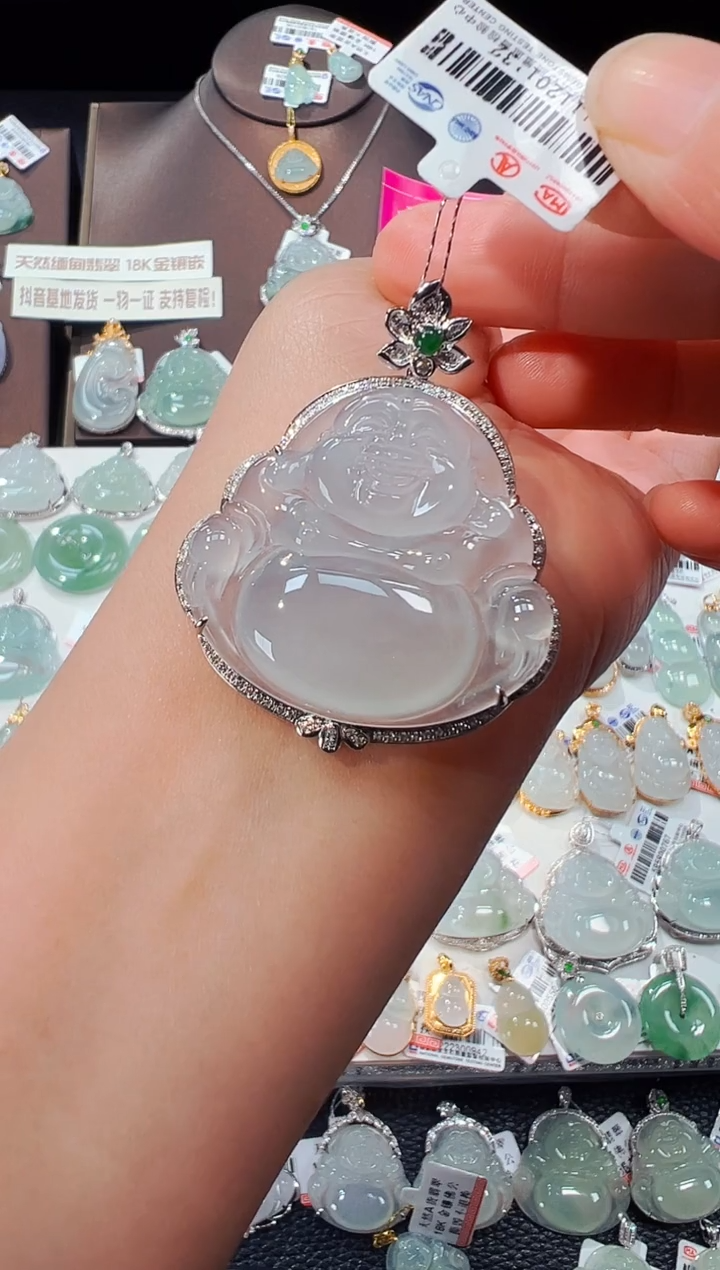 【闪购商品】翡翠吊坠(不含链)18K金镶嵌佛公吊坠1132