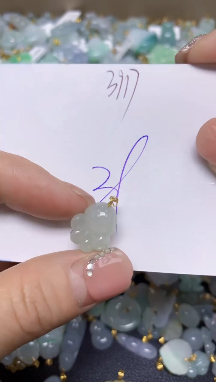 【闪购商品】翡翠挂件18K金镶嵌 天然翡翠A货