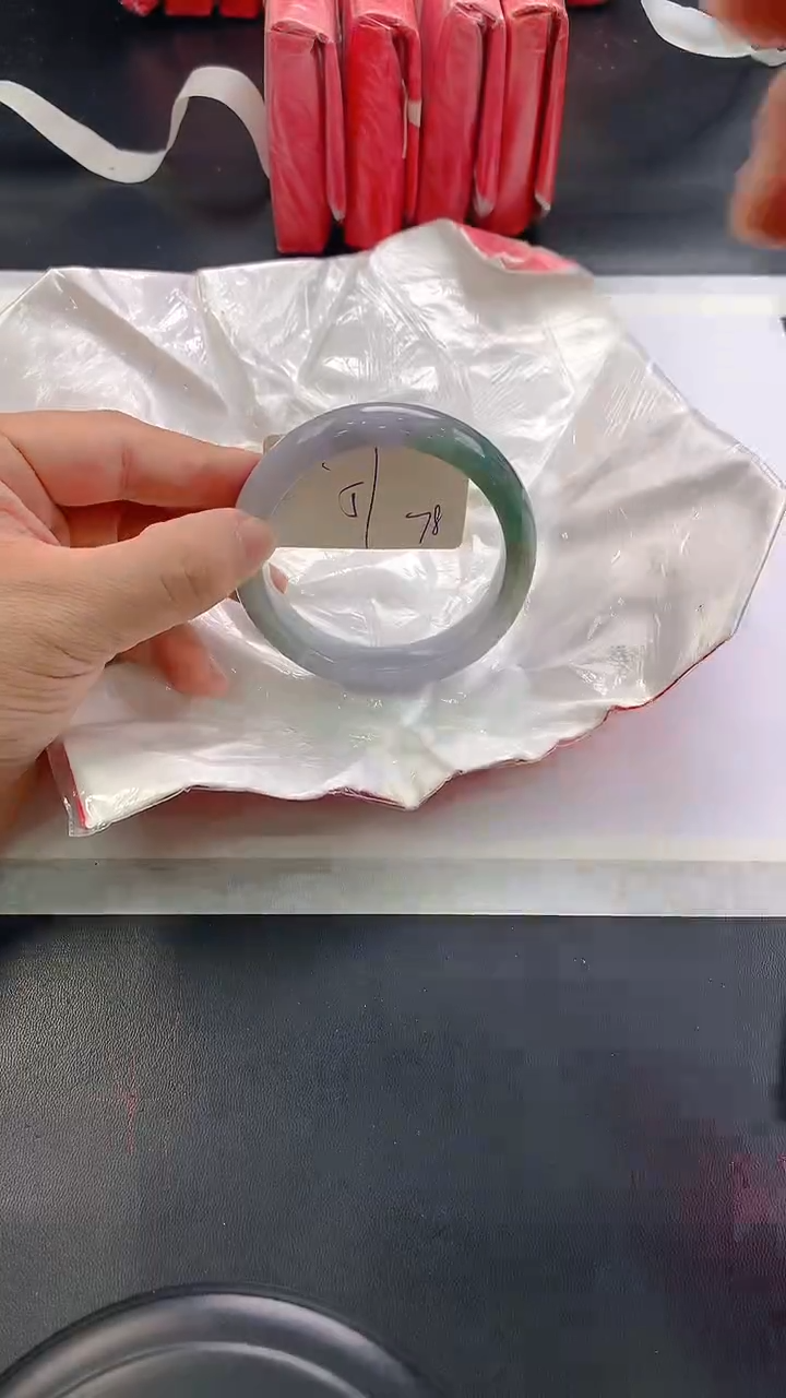 未镶嵌手镯翡翠78