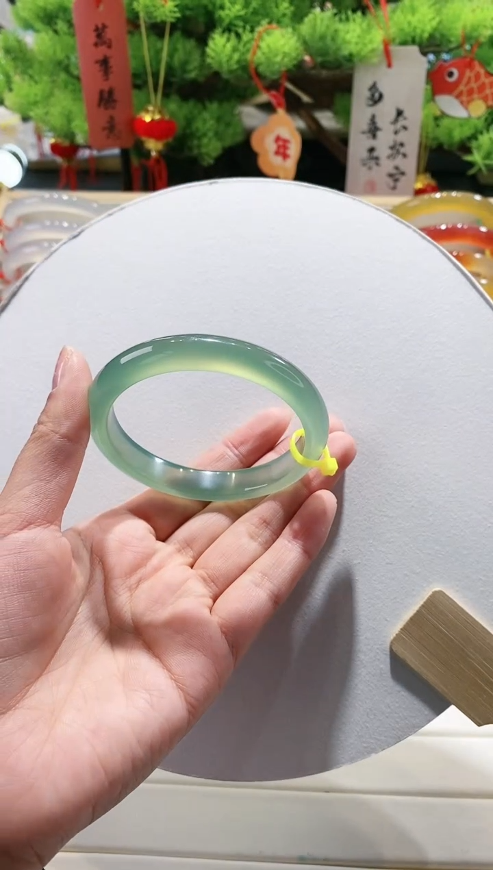 【闪购商品】玛瑙/玉髓手镯未镶嵌70-57.5