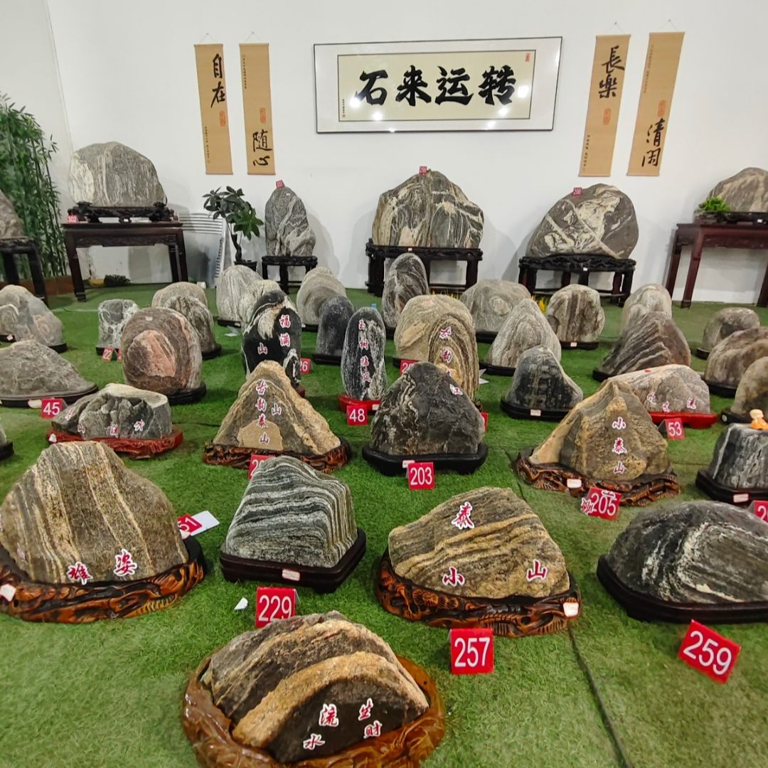 001进直播间选购-进直播间-家庭庭院影壁石头摆件（直播间链接）