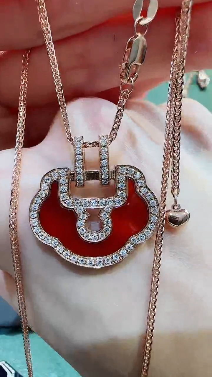 【闪购商品】玛瑙/玉髓吊坠(不含链)18K金镶嵌18K金钻石如意吊坠