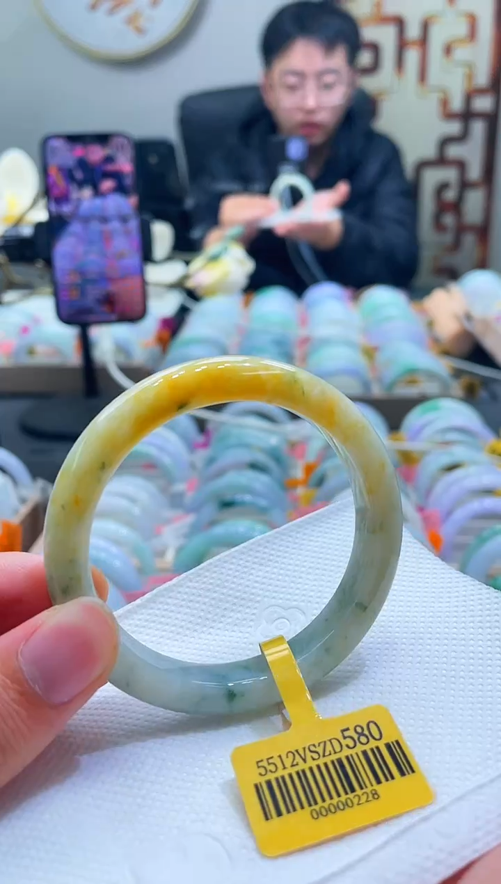 未镶嵌手镯翡翠03-54
