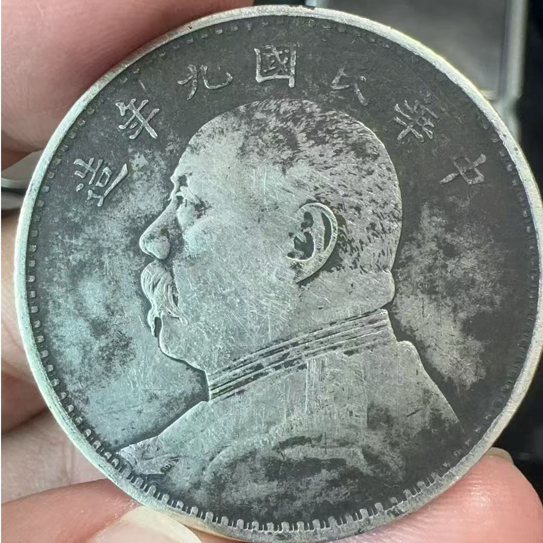 九年大头精品摆件