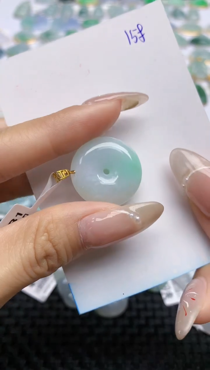 【闪购商品】翡翠颈饰18K金镶嵌天然翡翠A货