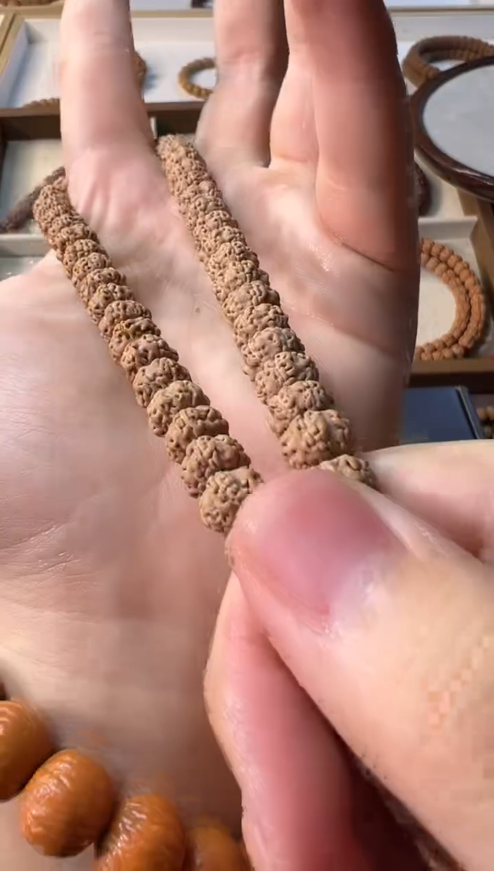 金刚菩提手串矮桩原生态平细小金刚长串