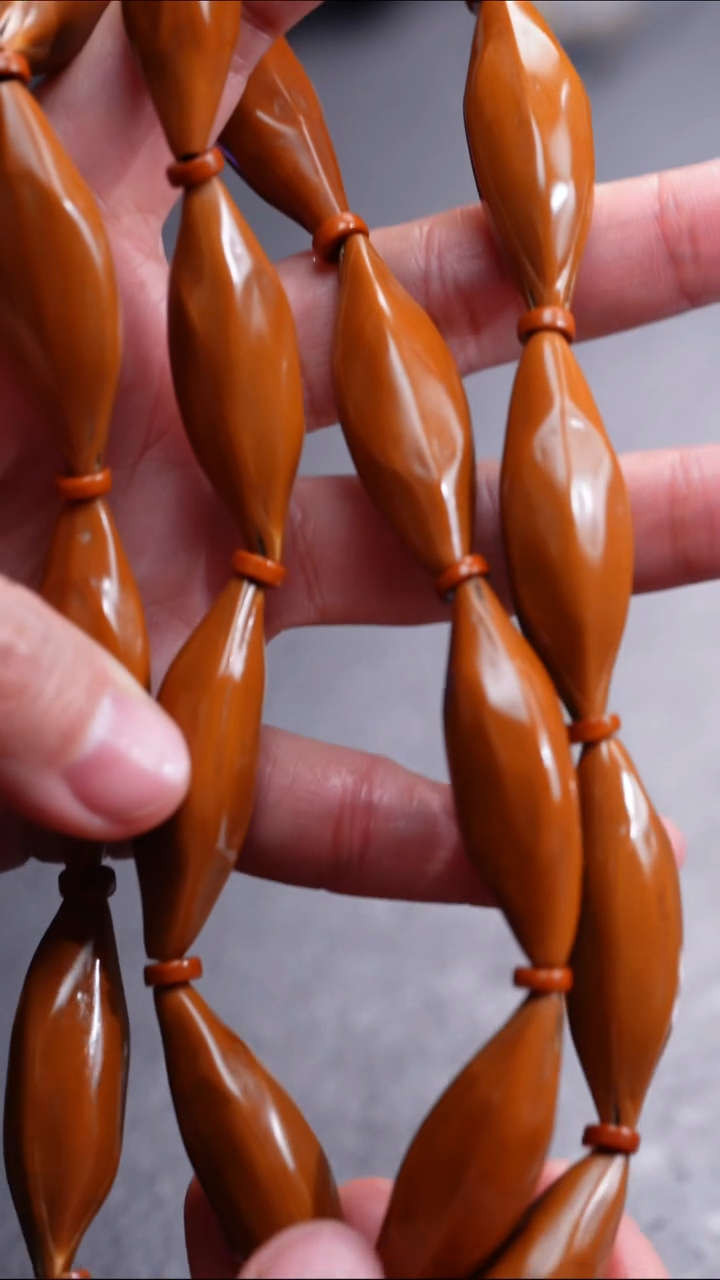 【闪购商品】橄榄核吊坠橄榄核