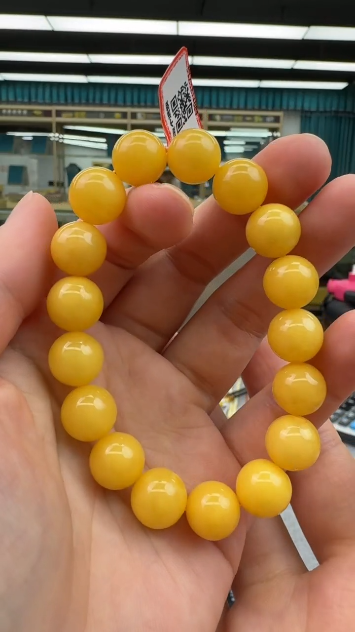 未镶嵌琥珀手链120秒拍号