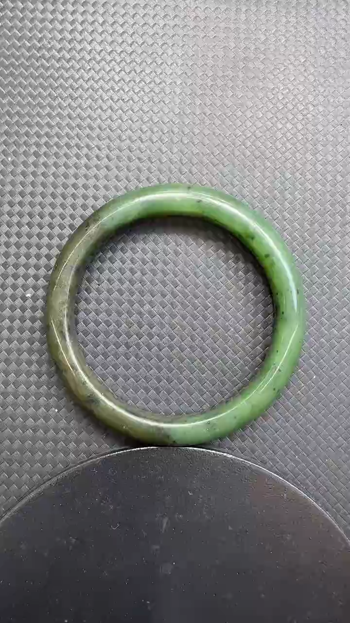 和田玉手镯未镶嵌416圈口59.7