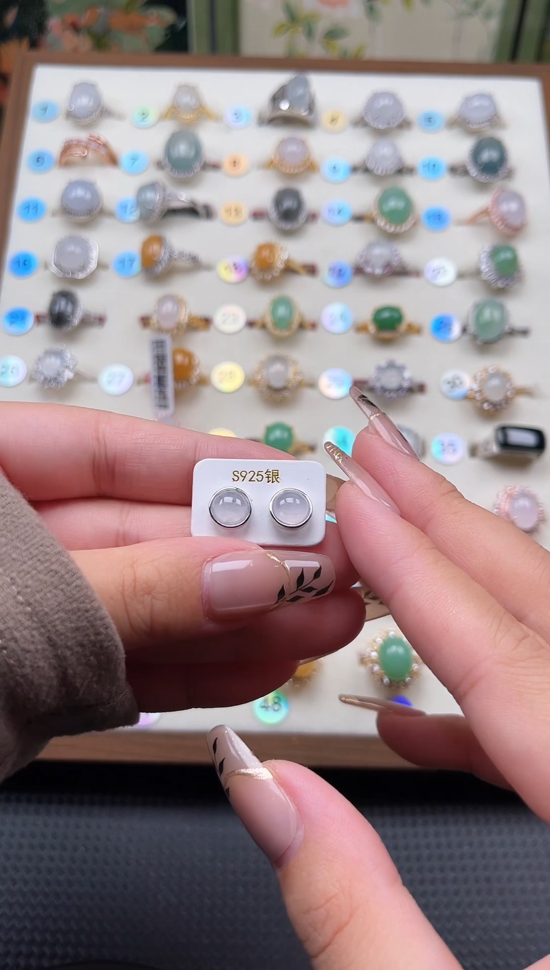 【闪购商品】翡翠耳饰银S925镶嵌天然A货翡翠耳钉