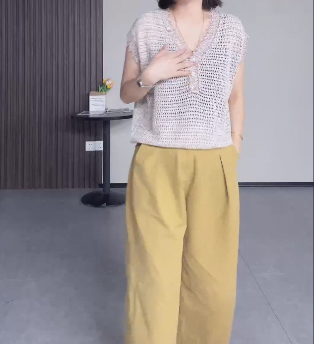 0613-11   女款气质时尚气质百搭针织衫  GD  63855