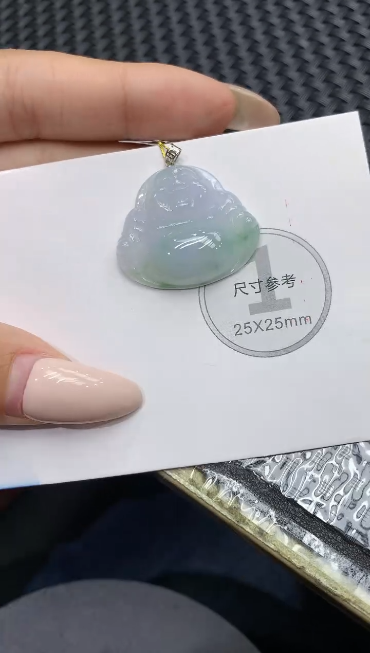 颈饰18K金镶嵌翡翠111111111111