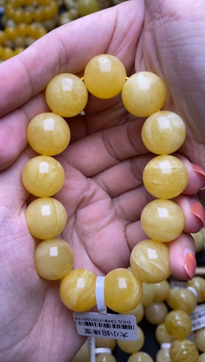 未镶嵌琥珀裸石大小姐珠宝严选74