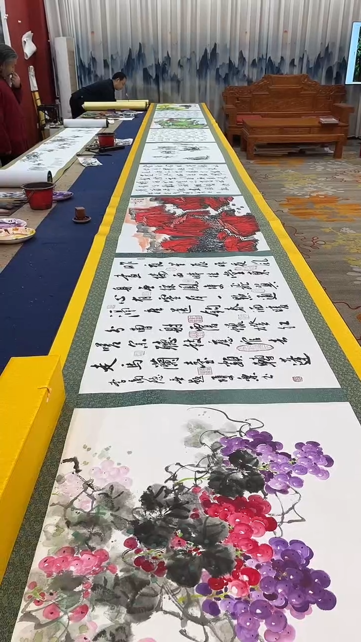 书法合作十米乘一米长卷
