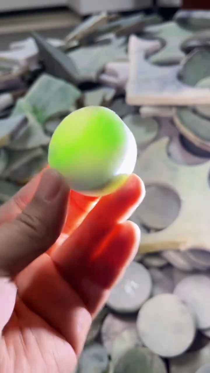 【闪购商品】翡翠挂件未镶嵌A货康壹031