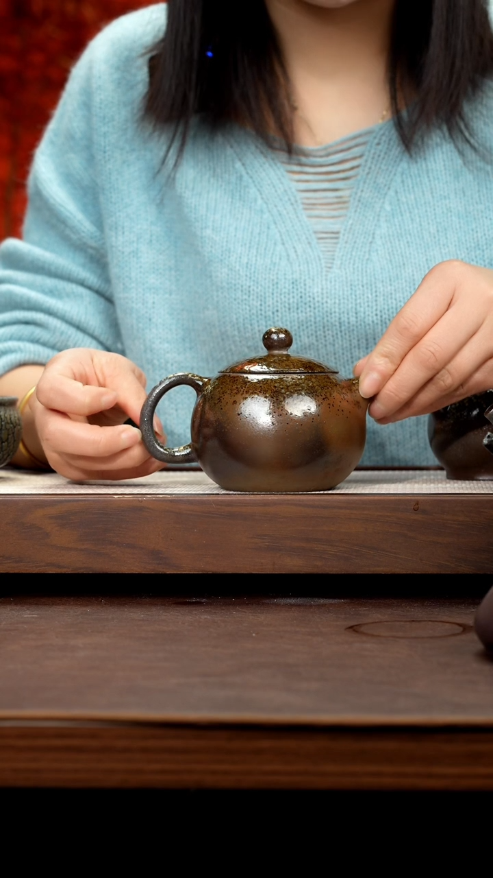 【闪购商品】紫砂茶壶柴烧西施38号