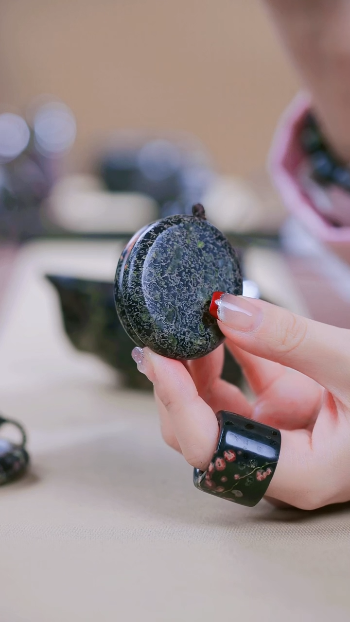 【闪购商品】寻武记A梅花玉一物一拍