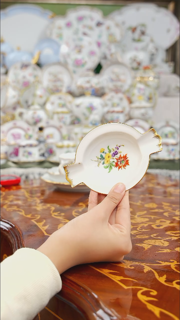 瓷米多家中古瓷器如图所示73