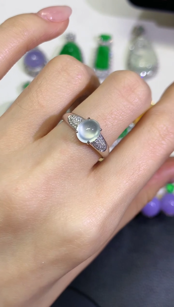 【闪购商品】翡翠颈饰18K金镶嵌团购34