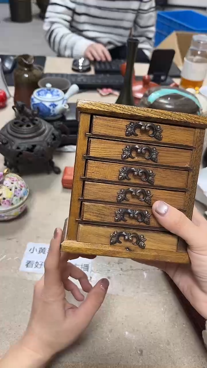  微瑕商品 介意勿拍31